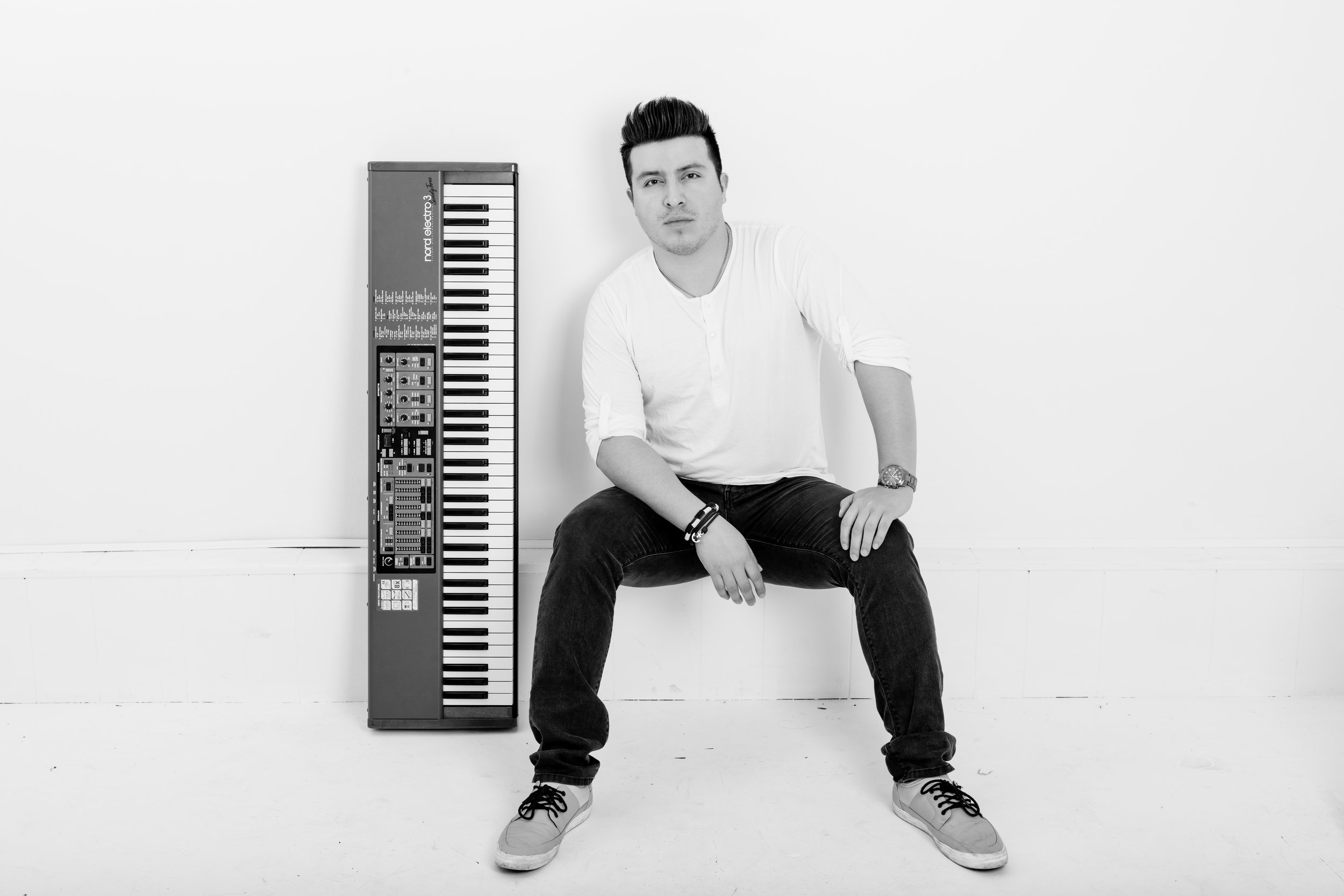 Kevin Castro From DIY Pianist to Professional Artist Pianote